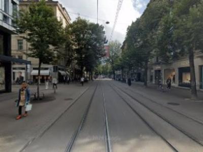 Curiosities & Creations - Second-hand Clothing in Zurich