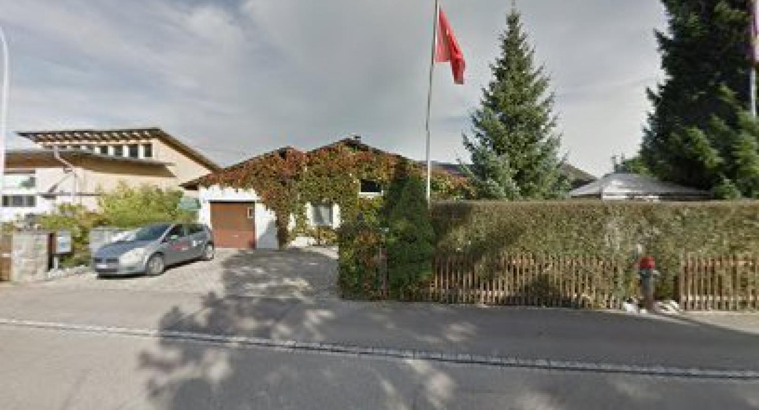 Wolfer Rudolf und Nähatelier Lucy Wolfer - Upcycling-Mode in Zürich