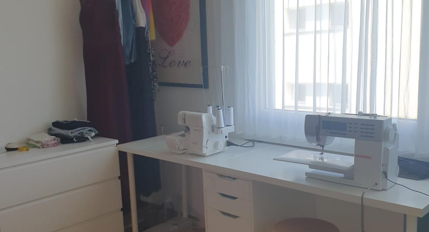 Änderungsschneiderin Sandra Cavinato - Mode upcyclée in Zurich