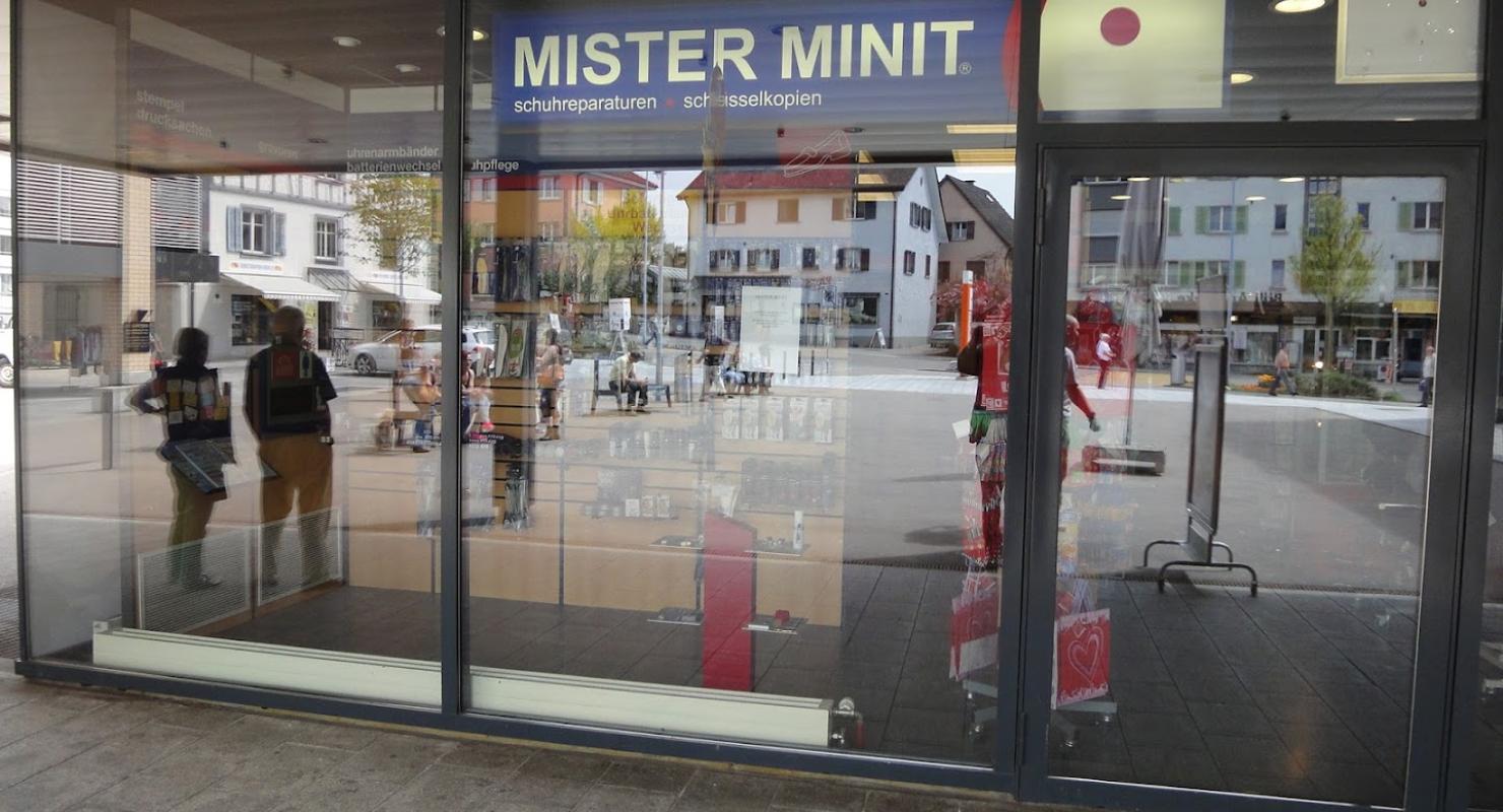 MISTER MINIT Bülach EKZ Sonnenhof - Second-hand Clothing in Zurich