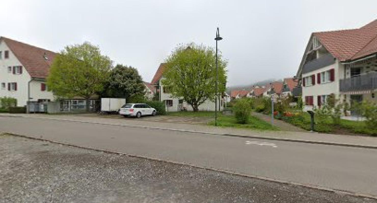 ccresellz - Vêtements de seconde main in Zurich