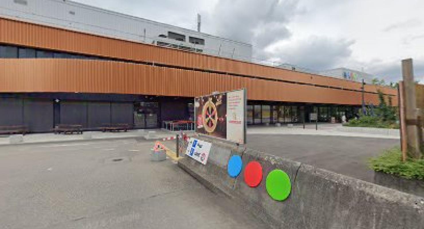 Ceylan Hüseyin - Moda upcycled in Zurigo