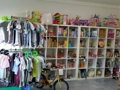 Mini & Maxi Secondhand - Abbigliamento di seconda mano a Zurigo