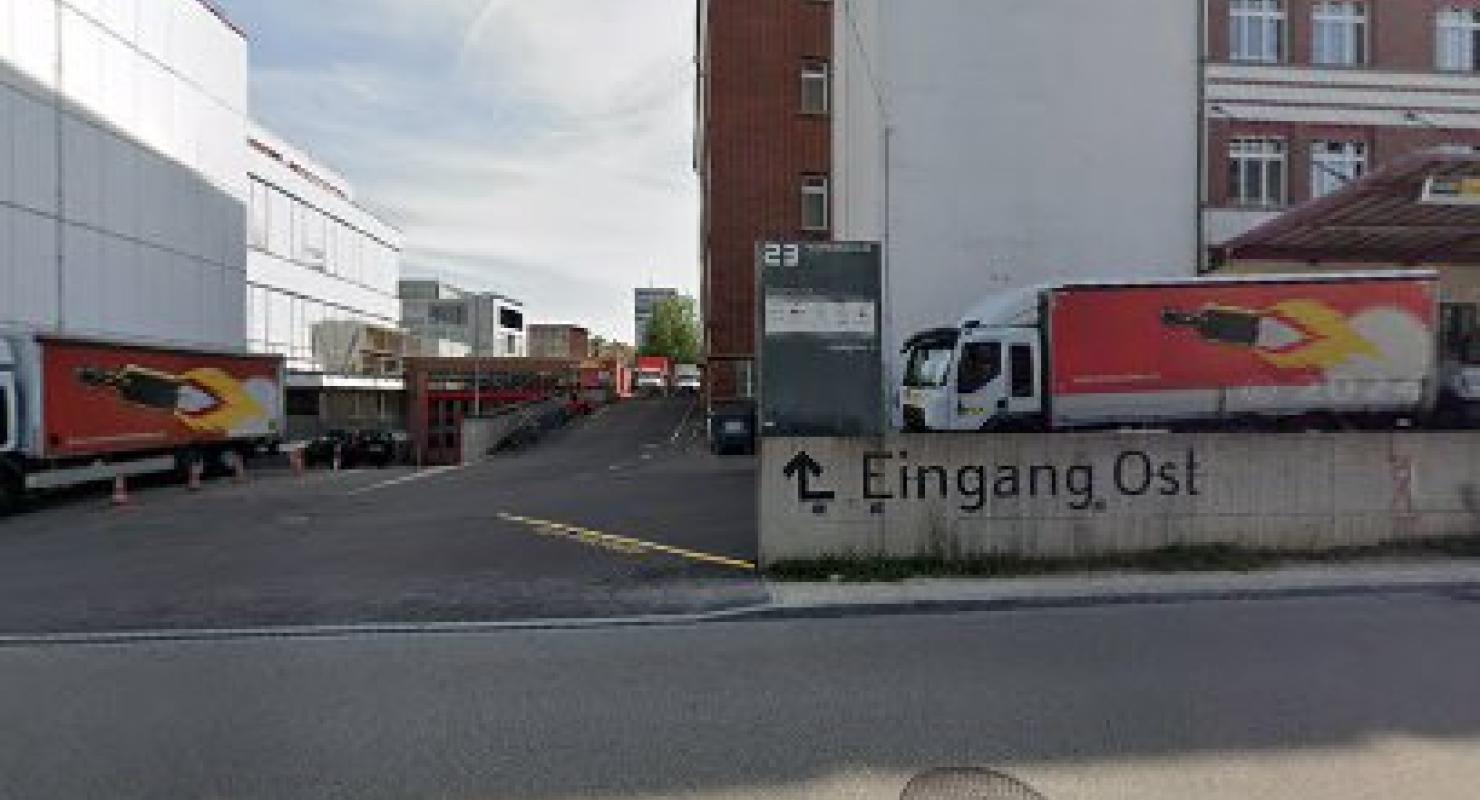 Atelier Yvonne Meier - Upcycled Fashion in Zurich