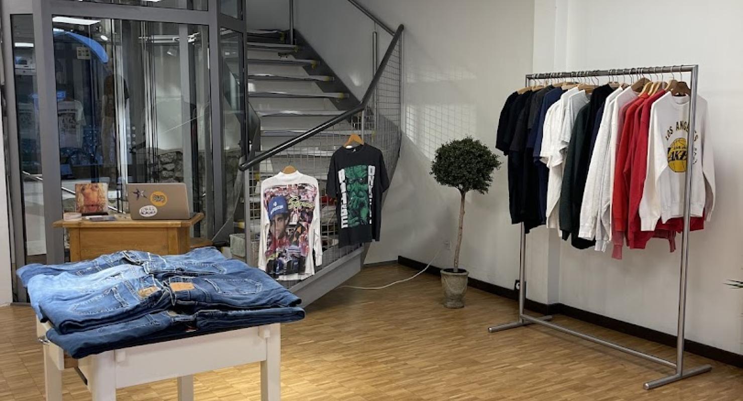 restoredvintage - Vêtements de seconde main in Argovie