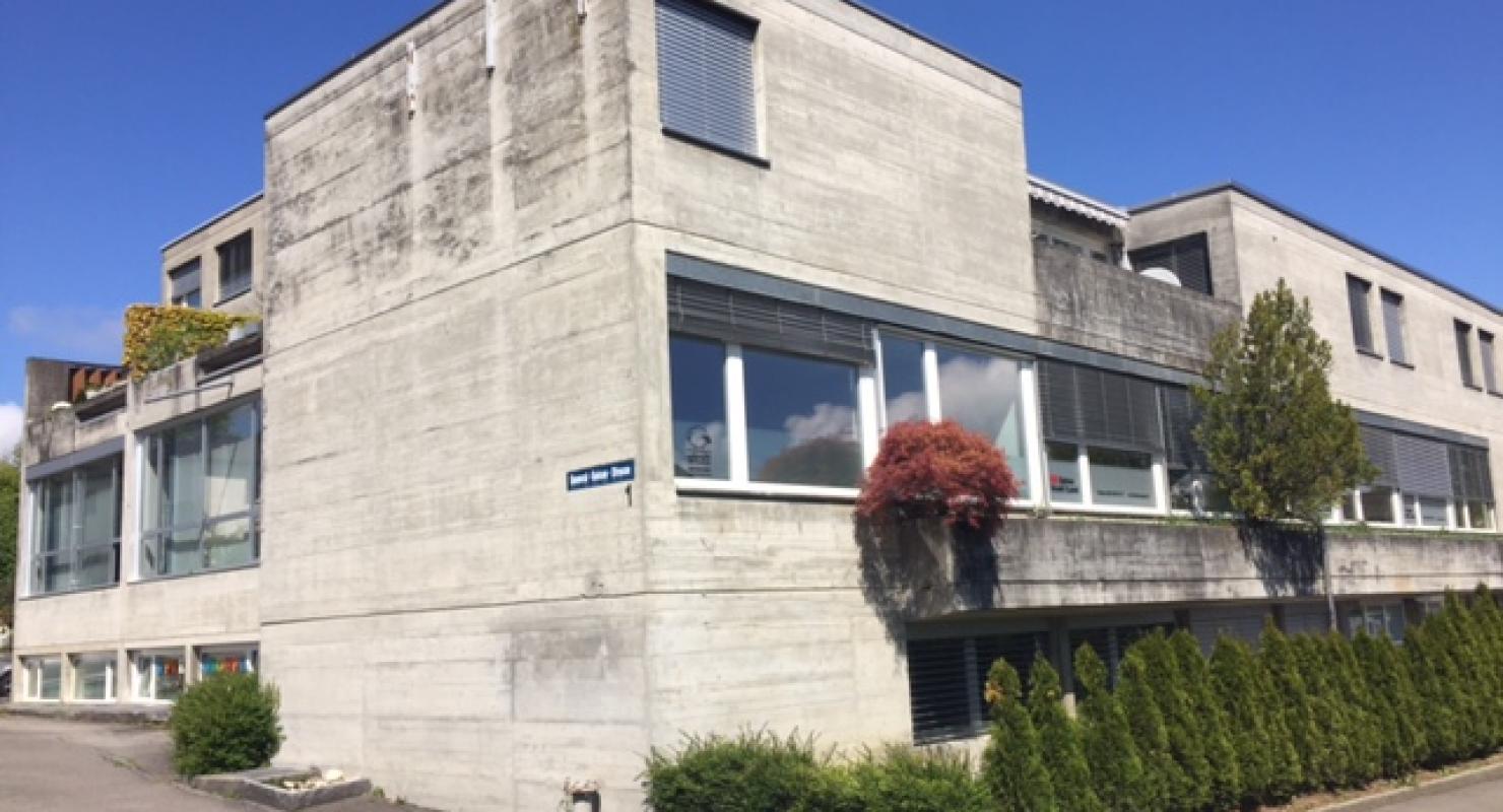 Alja Nouveau AG - Riparazione e modifica in Argovia