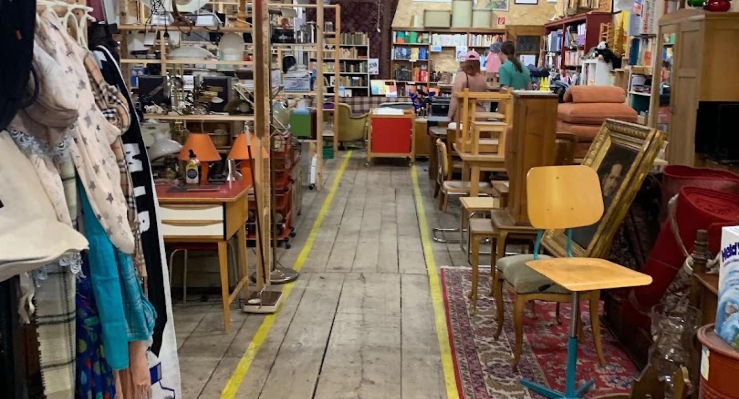 Nikodemus Brockenstube - Second-hand Clothing in Basel-Land