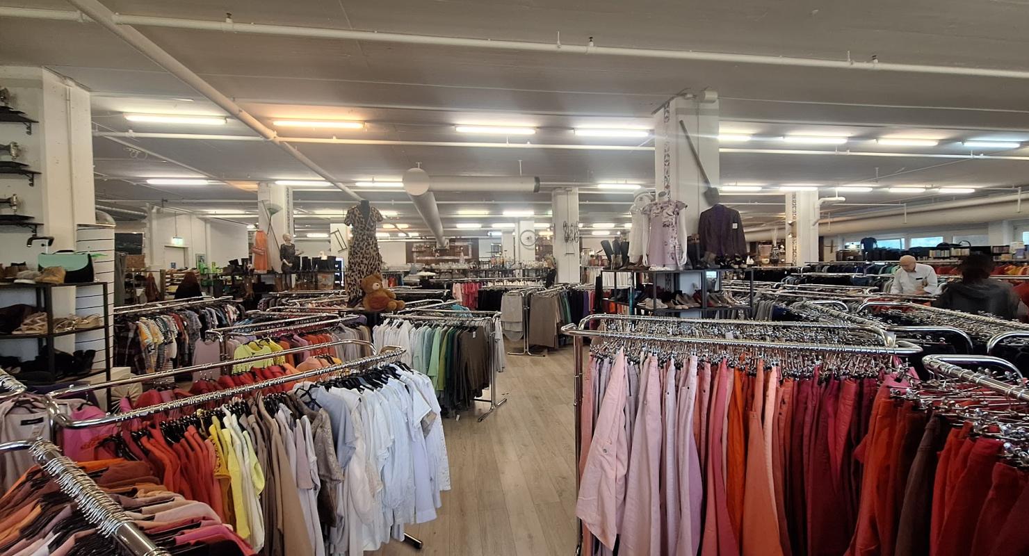 Heilsarmee brocki.ch/Pratteln - Second-hand Clothing in Basel-Land