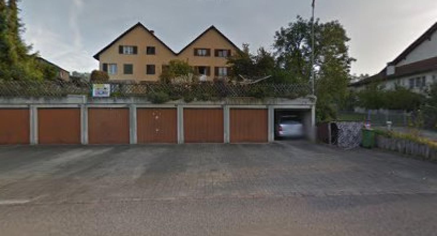 Patrizia Hug | Mode Design | Damenschneiderei - Upcycled Fashion in Basel-Land