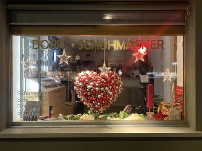 Tosic Igorad - Second-hand Clothing in Basel-Land