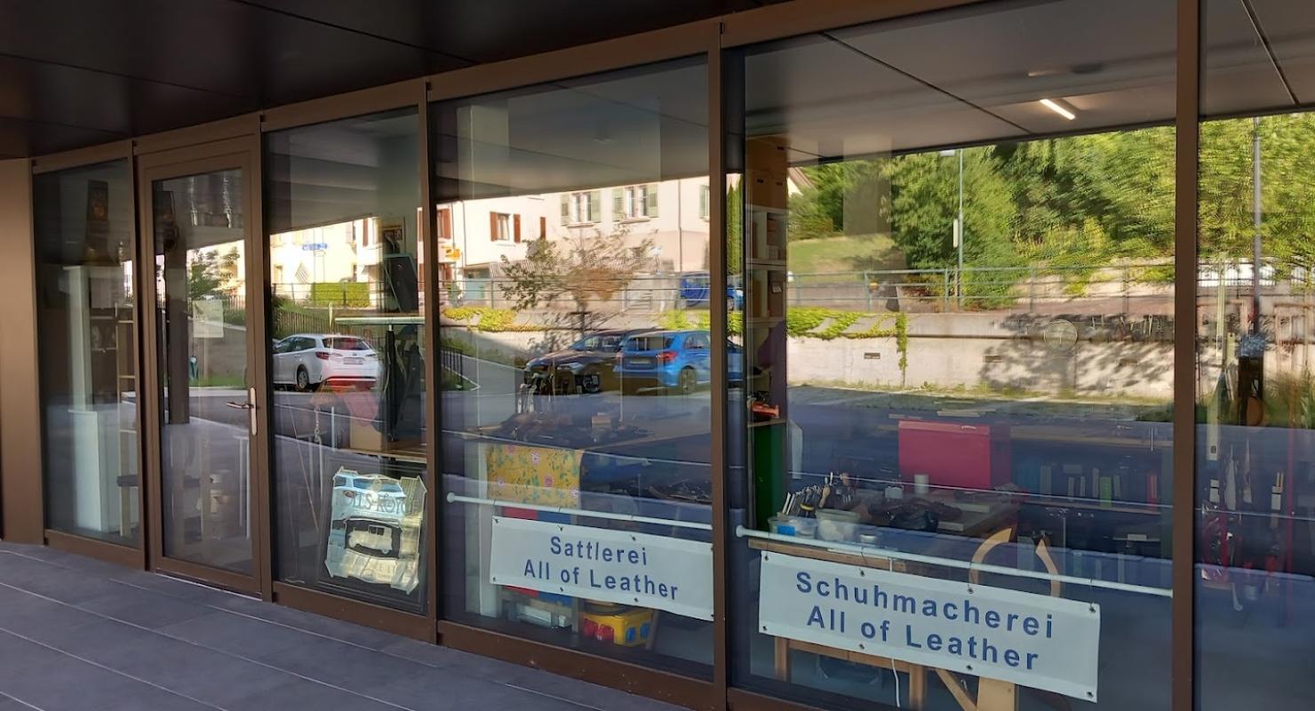 All of Leather - Second-hand Clothing in Basel-Land