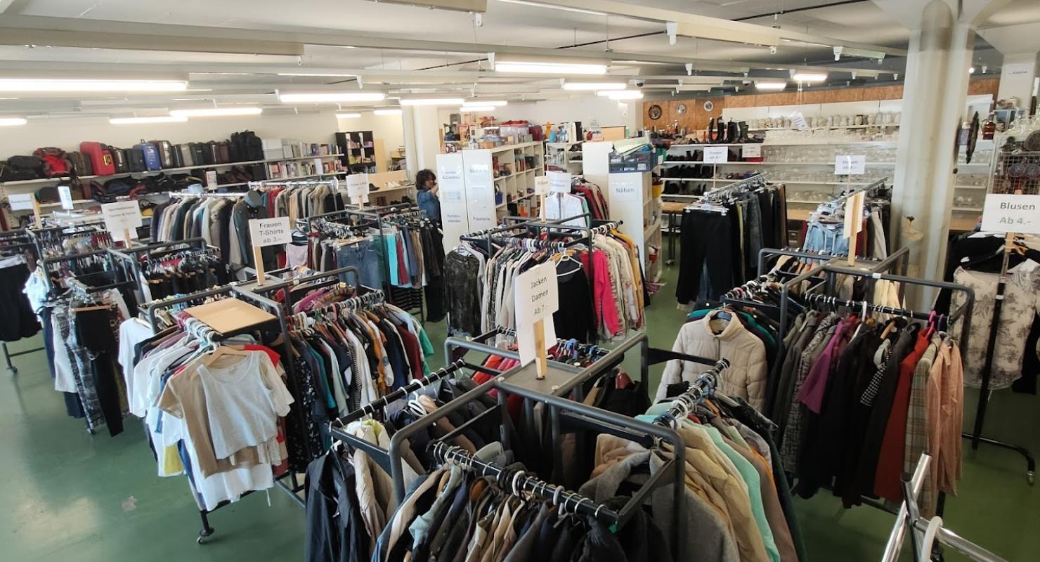Cartons du Coeur Baselland - Second-hand Clothing in Basel-Land