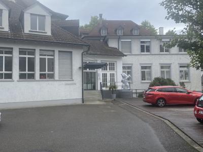 AYAYAY Secondhand - Second-hand Clothing in Basel-Land