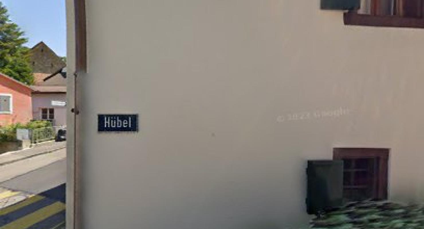 s'Roppelhüsli - Upcycling-Mode in Basel-Land