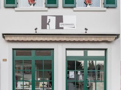 Dressmaker - Moda upcycled a Basilea-Campagna