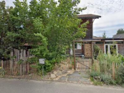 Rhea & Joscha van der Linden - Upcycled Fashion in Basel-Land