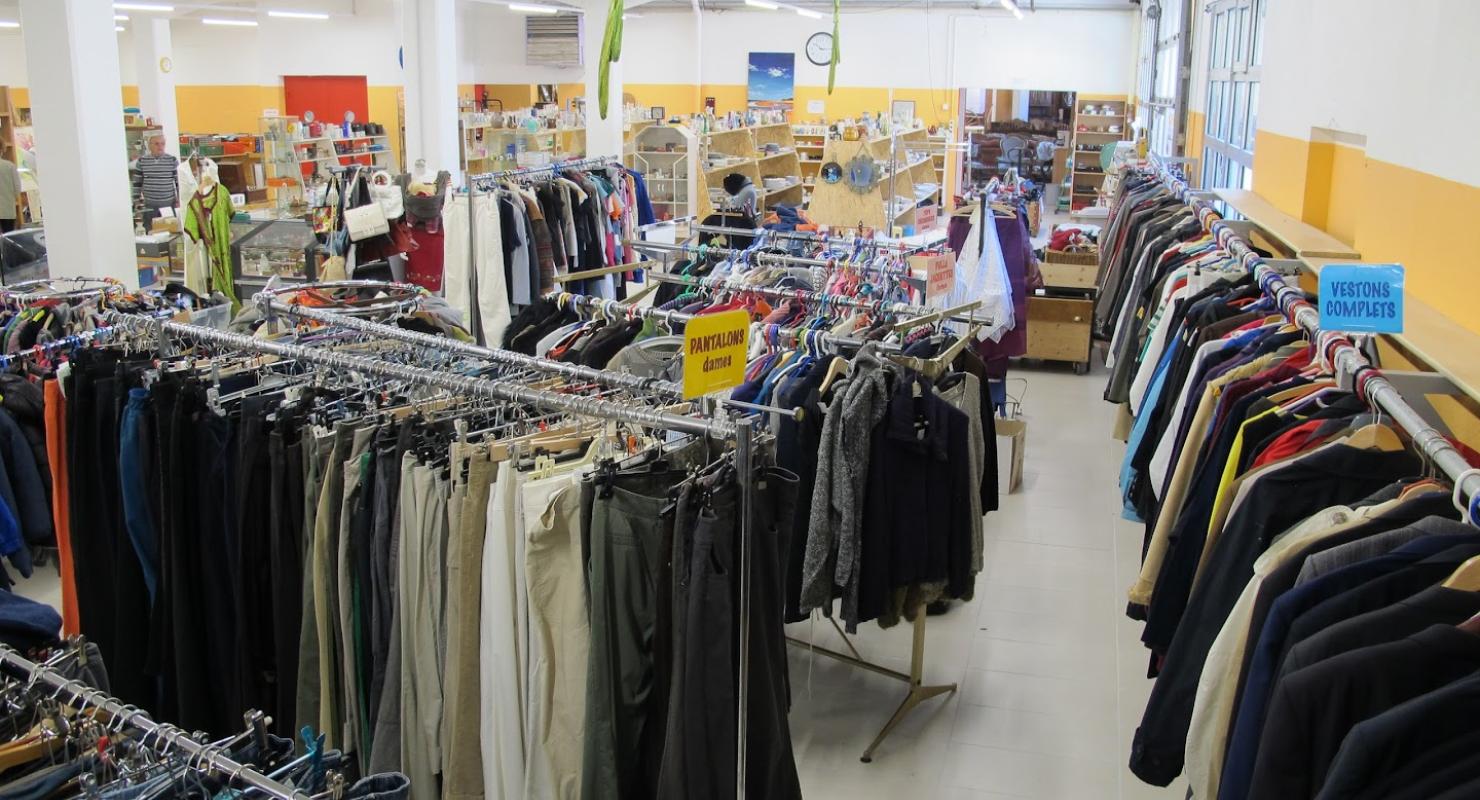 Communauté d'Emmaüs Fribourg - Second-hand Clothing in Fribourg