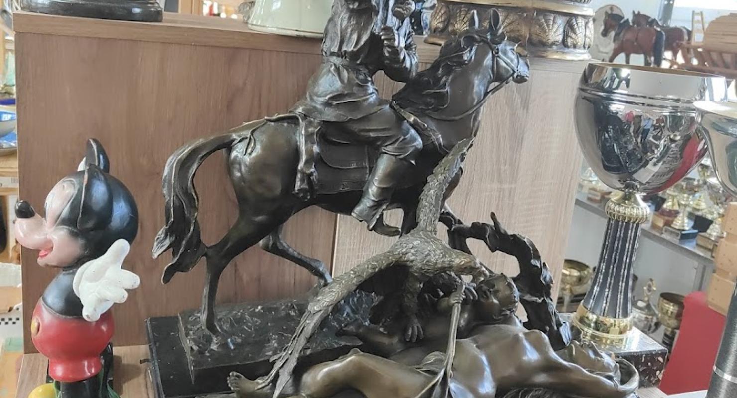 Brocki Allerhand - Second-hand Clothing in Fribourg