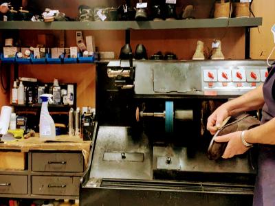 Cordonnerie Migros Gruyère Centre - Second-hand Clothing in Fribourg