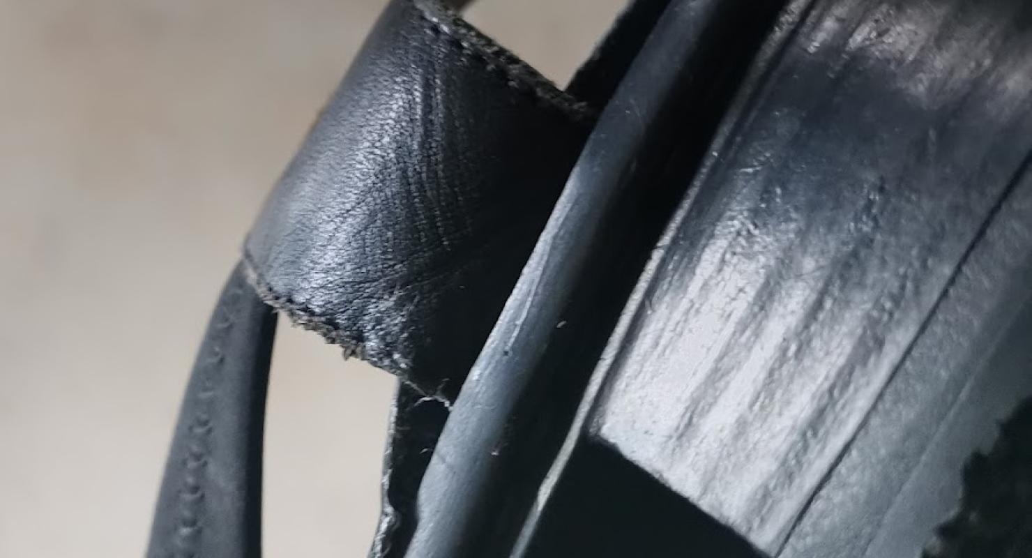 Cordonnerie Bar à talons Didier - Abbigliamento di seconda mano in Friborgo