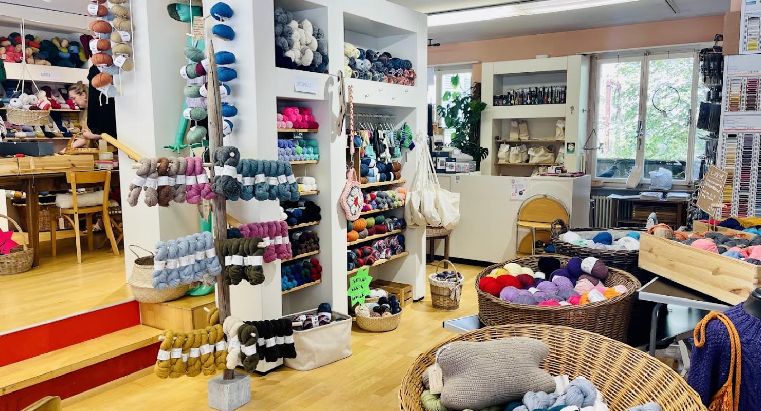 Zum roten Faden - Second-hand Clothing in Basel-Stadt