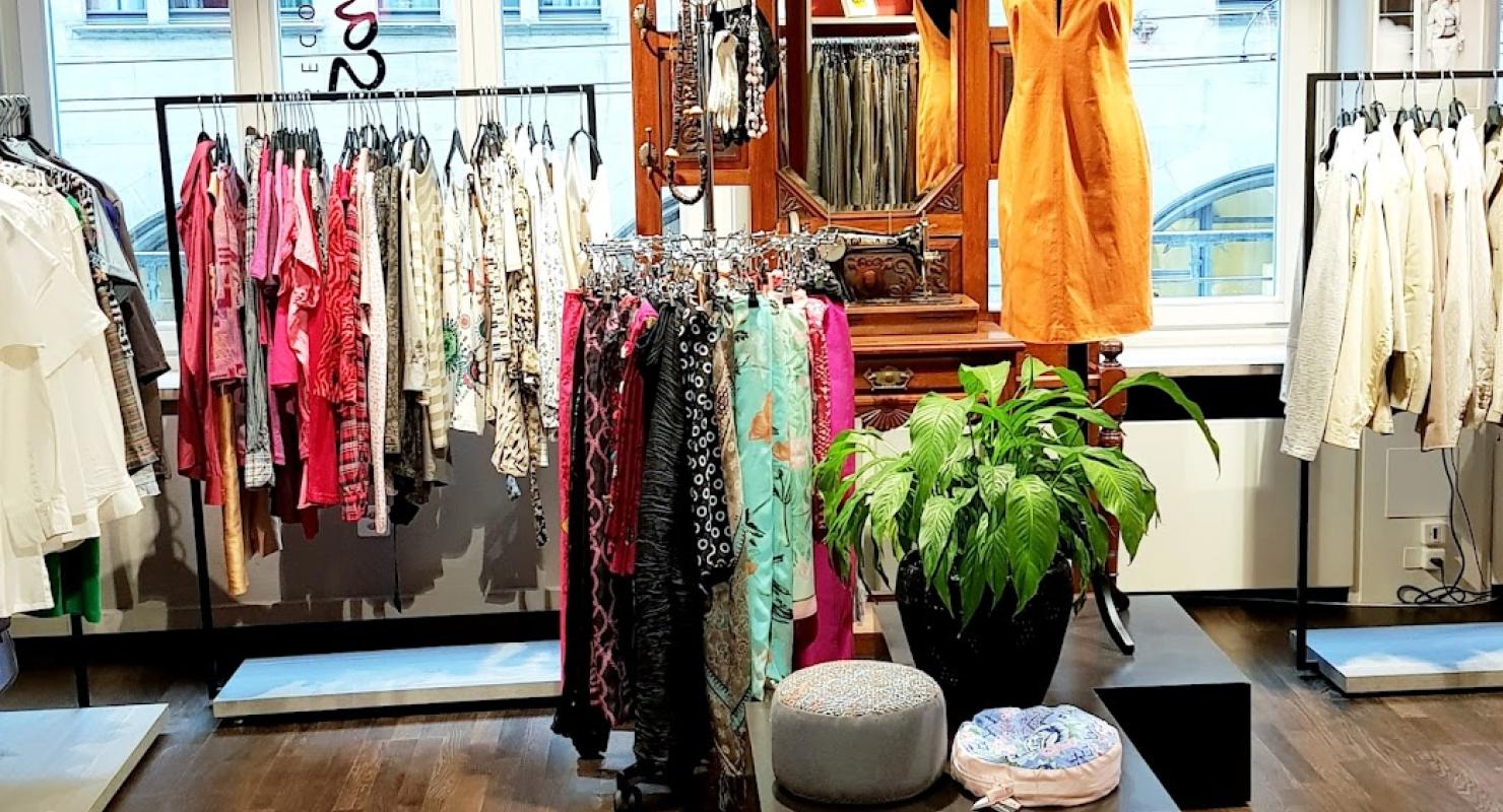 sahara SECONDHAND - Second-hand Clothing in Basel-Stadt