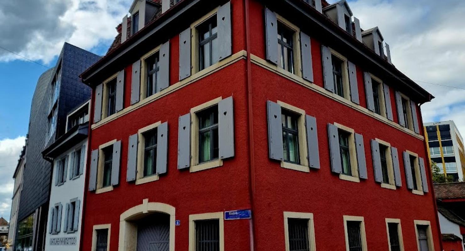 HERRENSTOLZ MASSBEKLEIDUNG - Upcycled Fashion in Basel-Stadt