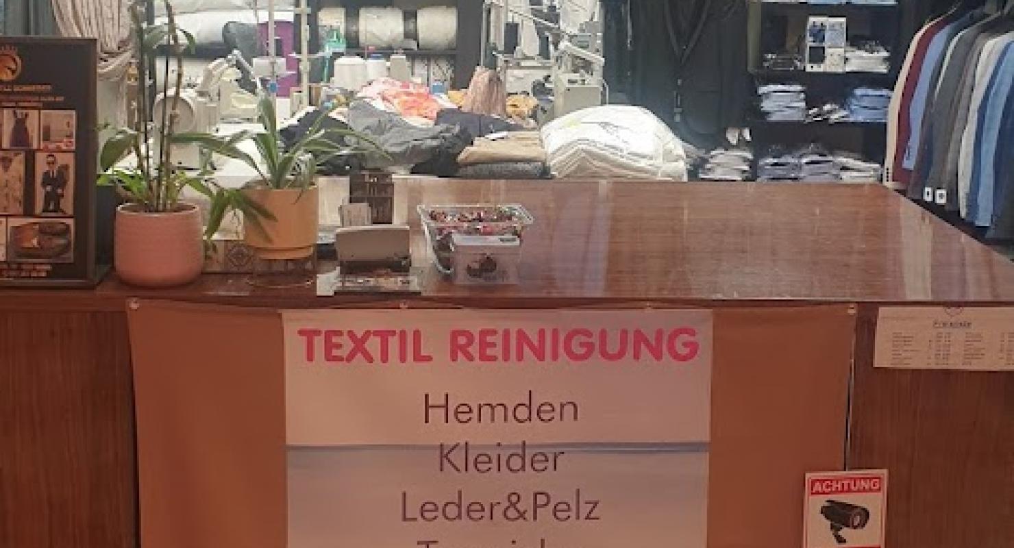 EXPRESS SCHNEİDEREİ STÜCKİ - Upcycled Fashion in Basel-Stadt